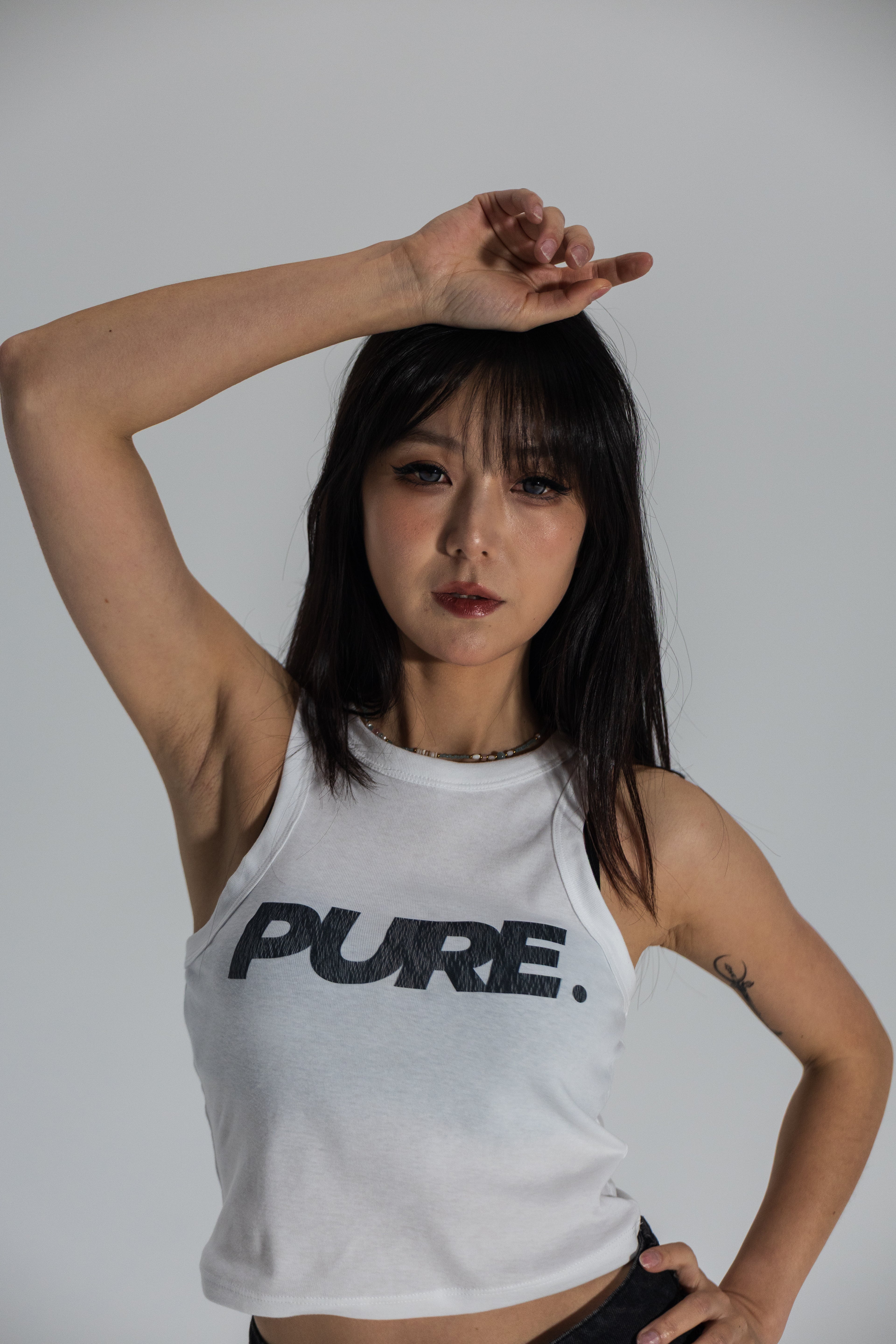 DISTRESSED RIB RACER